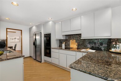 4455 E Mercer Way, Mercer Island, WA 98040 - photo 7