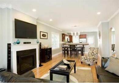 25 Snowden Way, Boston, MA 02124 - photo 2