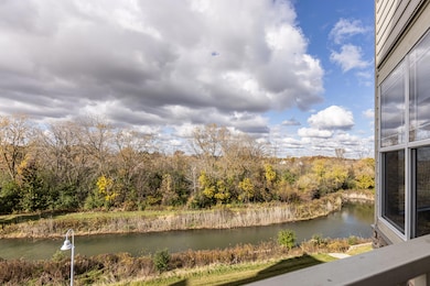 6955 S Riverwood Blvd unit N111, Franklin, WI 53132 - photo 3