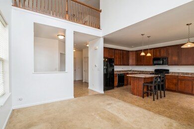551 S Jade Ln unit 1206, Round Lake, IL 60073 - photo 4