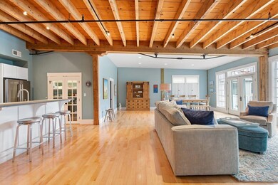 40 Washington St unit 301, Camden, ME 04843 - photo 3