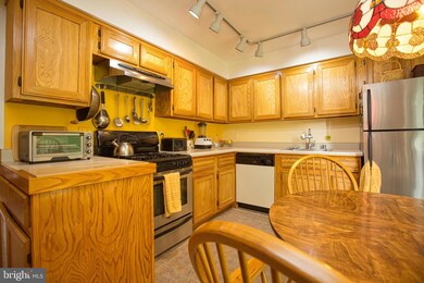 301 Cynthia Ct unit 2, Princeton, NJ 08540 - photo 7