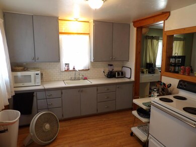 714 Conrad Dr, Kalispell, MT 59901 - photo 6