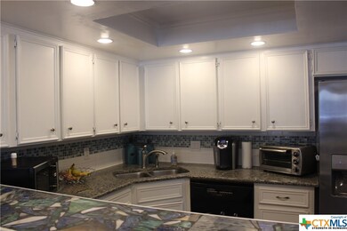 619 Burleson St, San Marcos, TX 78666 - photo 6