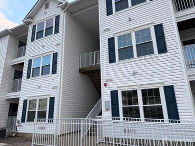 1214 Waterford Dr unit 14, Edison, NJ 08817 - photo 2