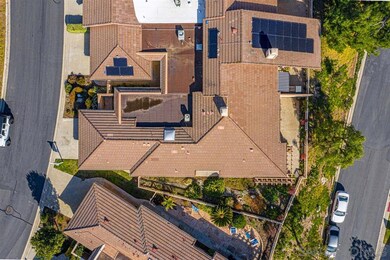 8549 Circle r Valley Ln, Escondido, CA 92026 - photo 5