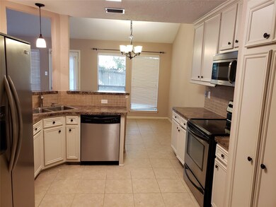 15502 Pebble Lake Dr, Houston, TX 77095 - photo 7