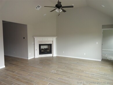 3497 N 33rd St, Broken Arrow, OK 74014 - photo 6