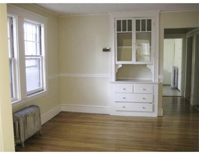 16 Templeton Pkwy unit |PARKWAY, Watertown, MA 02472 - photo 3