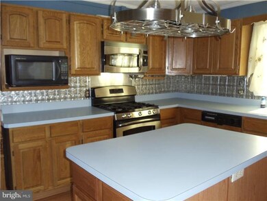 31 Jefferson Ave, Mount Ephraim, NJ 08059 - photo 5