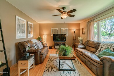 1411N17thSt_00012