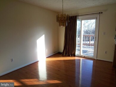 4005 Cross St, Halethorpe, MD 21227 - photo 5