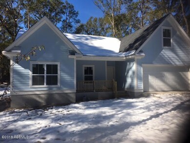 113 Middle Rd