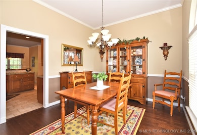 6884 S 302nd East Ave, Broken Arrow, OK 74014 - photo 7