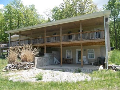 189 Little Cabin Rd, Amherst, VA 24521 - photo 2