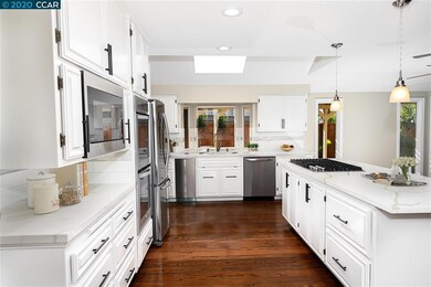Kitchen 3