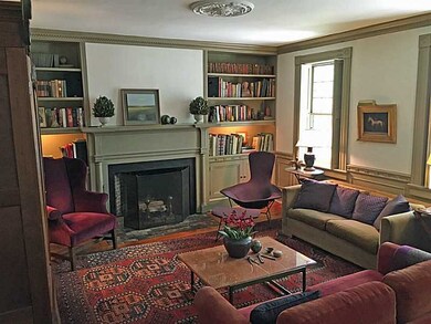 26 Arnold St, Providence, RI 02906 - photo 3