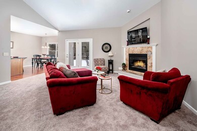 18471 Spring Mist Ct, South Bend, IN 46637 - photo 5