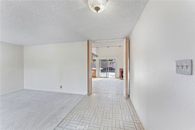 15422 Alsace Cir, Irvine, CA 92604 - photo 5