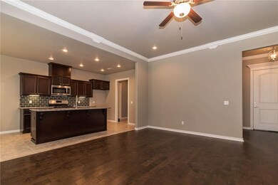 460 Captain Stockton St, Prairie Grove, AR 72753 - photo 3