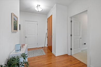 9-print-1 Roebling Way 301 (9 of 44)