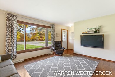 2441 N Division Ave, Holland-12
