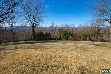 879 Tilman Rd, Charlottesville, VA 22901 - photo 2