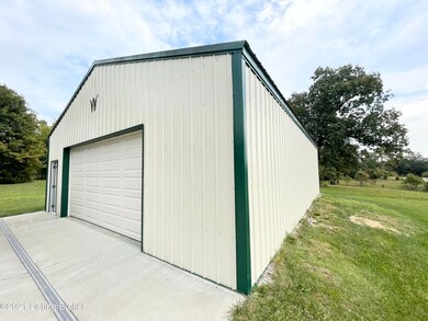 332 Crescent View Dr, Shepherdsville, KY 40165 - photo 2