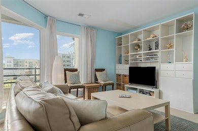 304 28th St unit 314, Virginia Beach, VA 23451 - photo 4