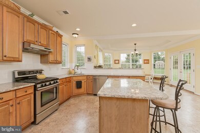 676 Shannon Dr N, Greencastle, PA 17225 - photo 7