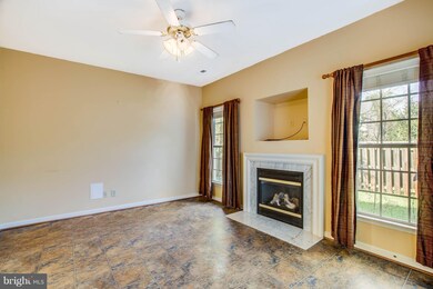 11213 Macon Dr, Fredericksburg, VA 22407 - photo 6