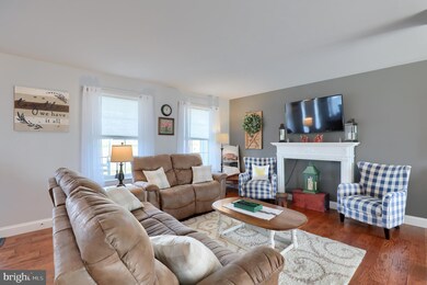 883 Central Manor Rd, Lancaster, PA 17603 - photo 4