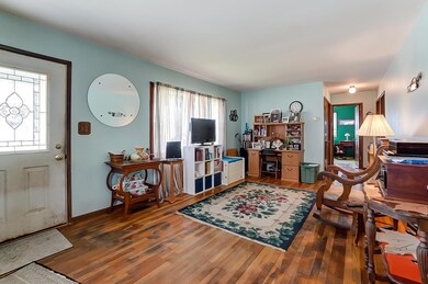 1903 E Beaumont Rd, Columbus, OH 43224 - photo 5