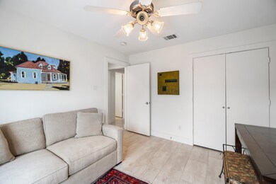 423 W 26th St, Houston, TX 77008 - photo 5