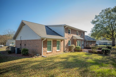 389 Mapleview Rd, West Point, MS 39773 - photo 5
