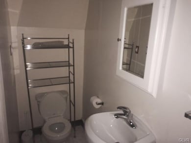 325 N Lumber St unit 1, Allentown, PA 18102 - photo 7