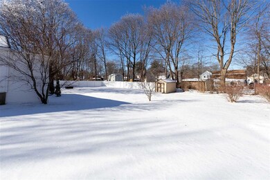 11 Howe St, Rochester, NH 03867 - photo 4