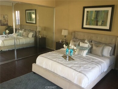 21800 Marylee St unit 56, Woodland Hills, CA 91367 - photo 4