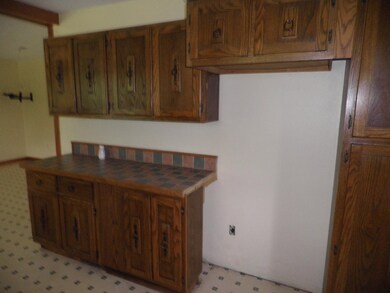 5076 S State Road 45, Bloomfield, IN 47424 - photo 5