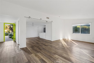 305 Nassau Rd, Costa Mesa, CA 92626 - photo 4