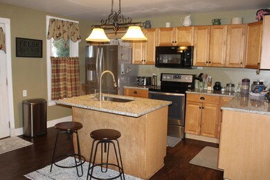 554 E 2nd St, Logan, OH 43138 - photo 5