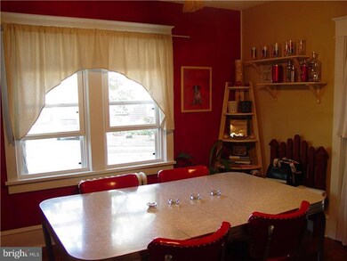 206 W Holly Ave, Oaklyn, NJ 08107 - photo 5