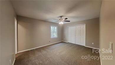 5719 Lewis Rd, Gastonia, NC 28052 - photo 4