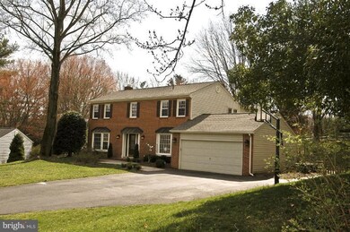 9727 Cinnamon Creek Dr, Vienna, VA 22182 - photo 7