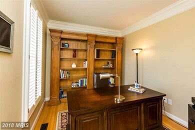 11024 Hidden Fox Ct, Ellicott City, MD 21042 - photo 3