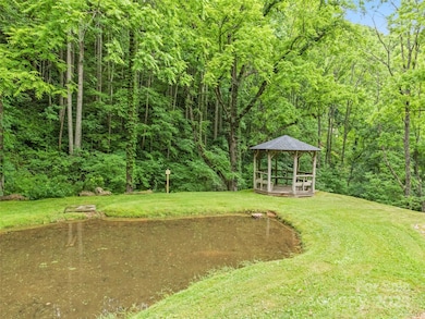13 Galega Trail unit D, Maggie Valley, NC 28751 - photo 4