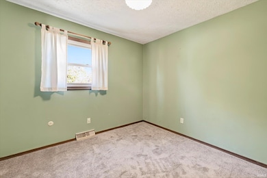 600 Forest Dr, Bloomfield, IN 47424 - photo 7