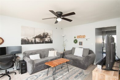 1044 Frederick Dr, Xenia, OH 45385 - photo 6