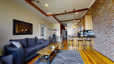 410 E 3rd St unit 1, Boston, MA 02127 - photo 4