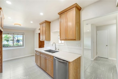 12940 Harding St, Sylmar, CA 91342 - photo 7